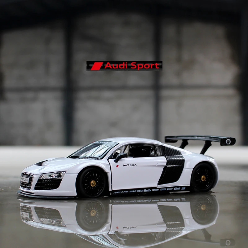 Новинка 1:24 Audi R8 V10 суперкар модель автомобиля из сплава литой и игрушечный