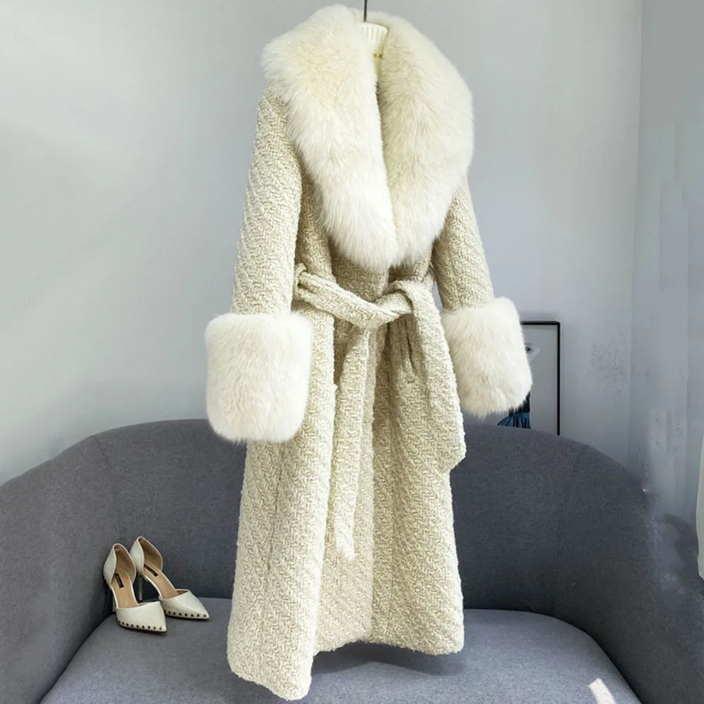 Женское шерстяное пальто средней длины элегантное утепленное со шнуровкой и