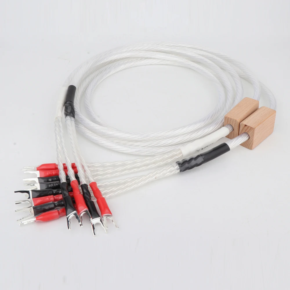 Пара совершенно новых акустических кабелей двухпроводных вилок от 2 до или