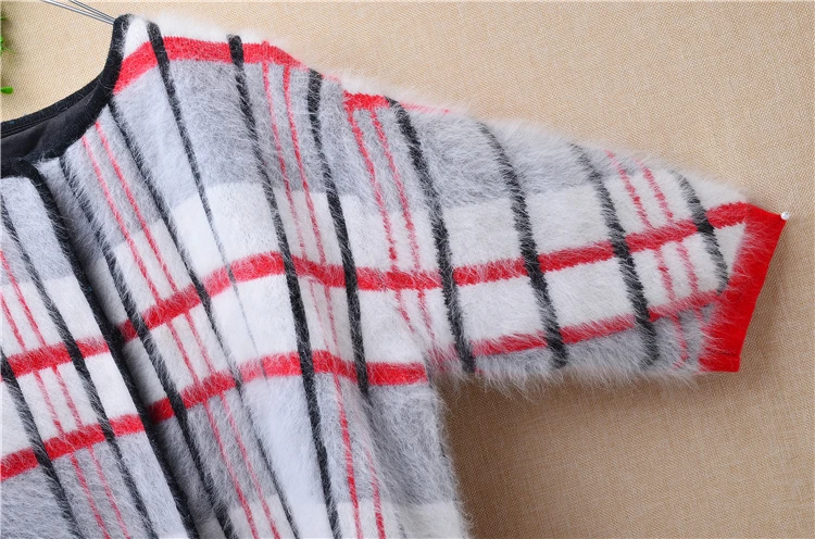 Женское кашемировое пальто в клетку зимнее из шерсти Ангорского Кролика с