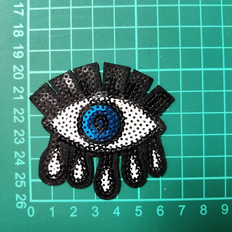 

Black White Sequins Eyeball Teardrop Embroidery Iron On Cc Patch Gg Eye Accessories Badge Stikers Clothing Decoration Applique