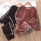 Спортивный костюм для девочек, модная повседневная футболка с буквенным принтом и штаны, комплект одежды для активного отдыха