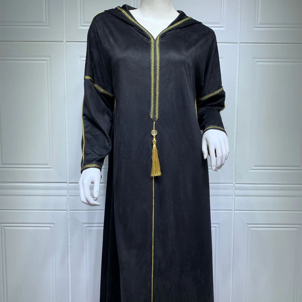 Женское замшевое длинное платье с капюшоном зимнее бахромой в мусульманском