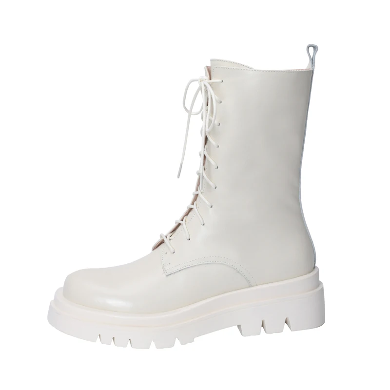 

2021 New Genuine Leather round toe boots Low-heeled lace up big size handsome girl keep warm wool black boots