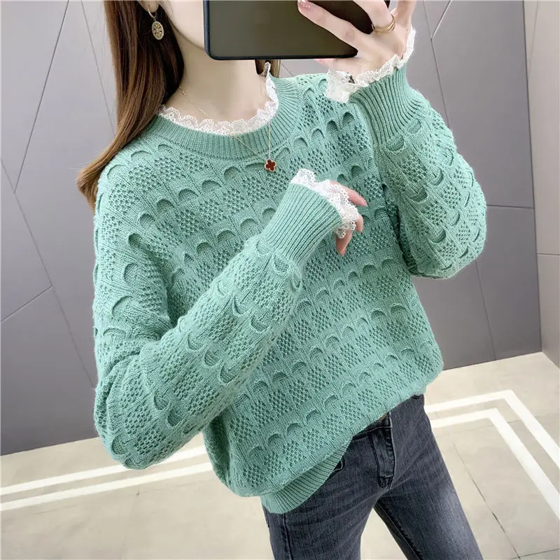 

Women lace stitching short sweater women spring and autumn 2021 new spring and autumn loose women's knit sweater for outer wear