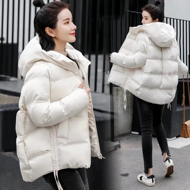 

2021 New Winter Parkas Women's Jacket Hooded Short Coat Cotton-Padded Jackets Thick Warm Parka Casual Bread Service Outwear