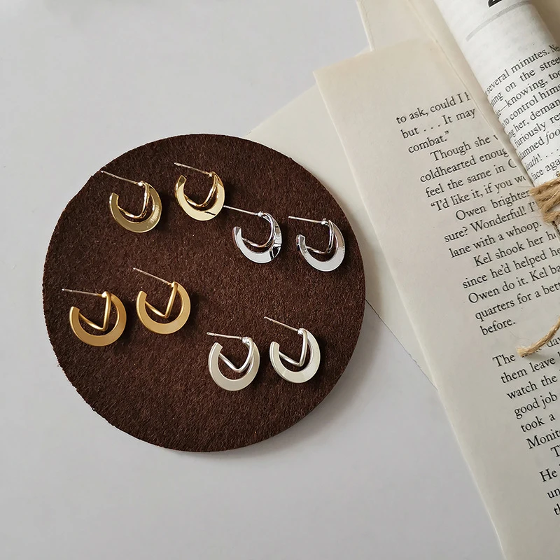 Матовые золотистые и Серебристые маленькие серьги ins в форме сердца для девочек