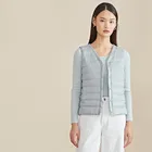 Женский тонкий пуховик с V-образным вырезом, на пуговицах