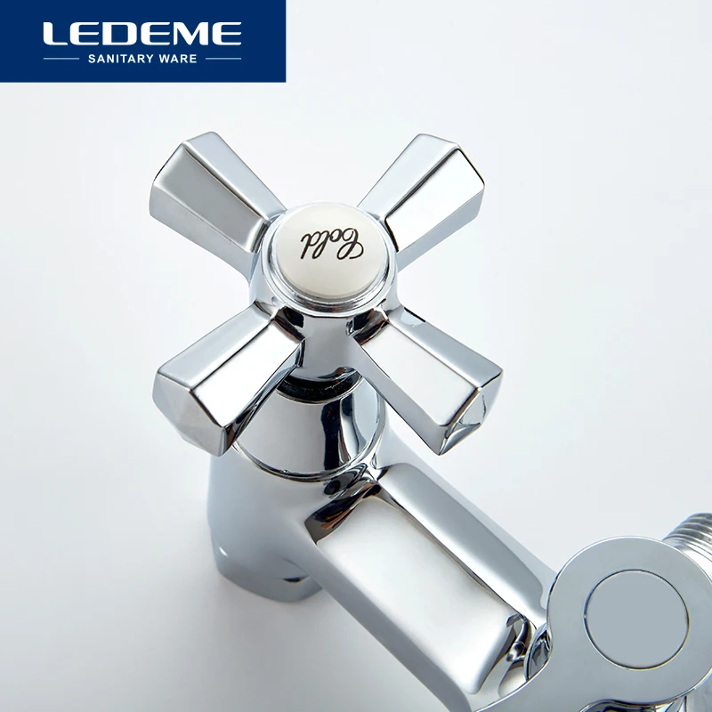 LEDEME Смеситель для ванны с длинным изливом 300мм. латунь Цвет: хром L2590 |