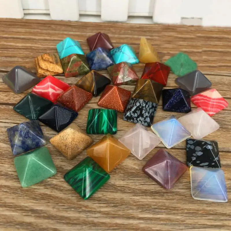 7 Pcs пирамидальная Цветной камни множество кристаллов Исцеление натуральных