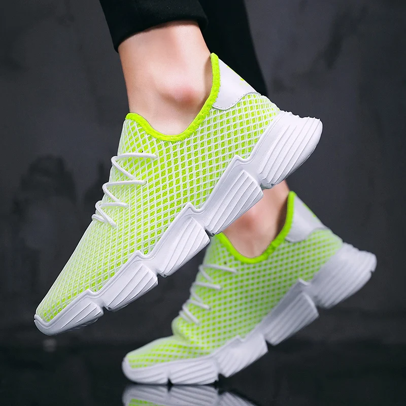 

New Brand Men's Summer Sneakers Breathable Mesh Running Shoes for Men Lightweight Sports Man Jogging Shoes Black White Walking 9