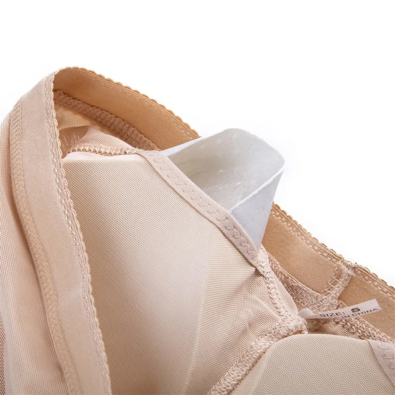 Женские трусики с эффектом пуш-апа