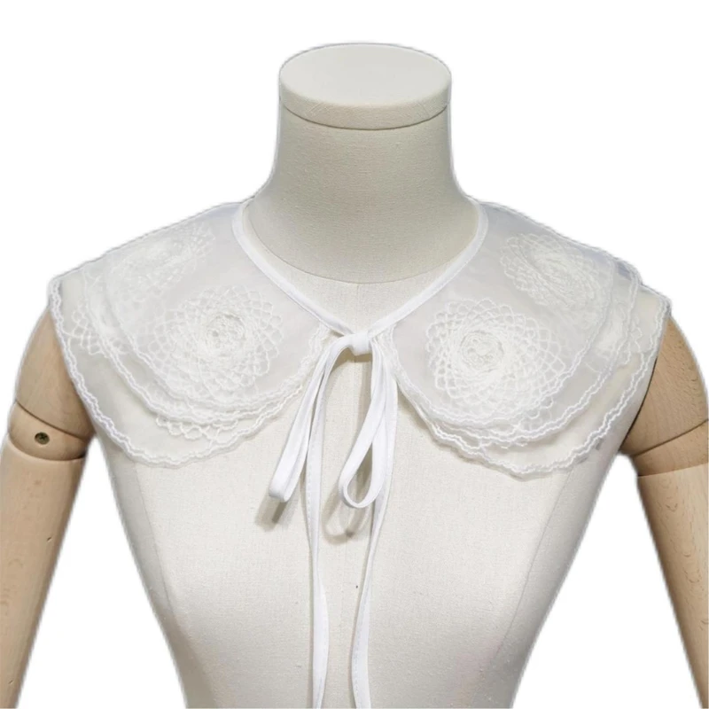 

573B Women Autumn Layered Tiered White Fake Collar Shawl Elegant Faux Wool Embroidery Floral Big Lapel Scarf Lace-Up Capelet