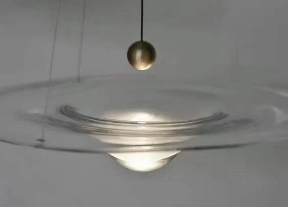 Европейский современный креативный стеклянный подвесной светильник в