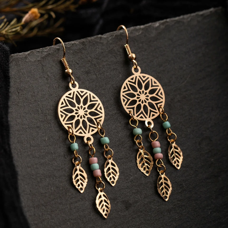 Модные серьги-подвески с искусственными листьями 2020 круглые ажурные Цветочные