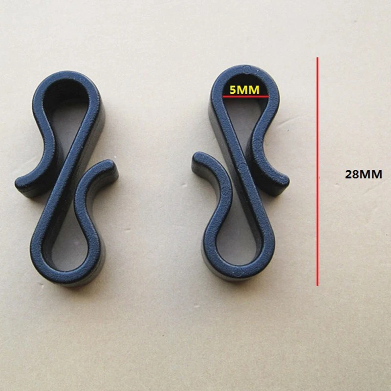 

200 Pack Gutter Clips / Hooks for Christmas Fairy Lights