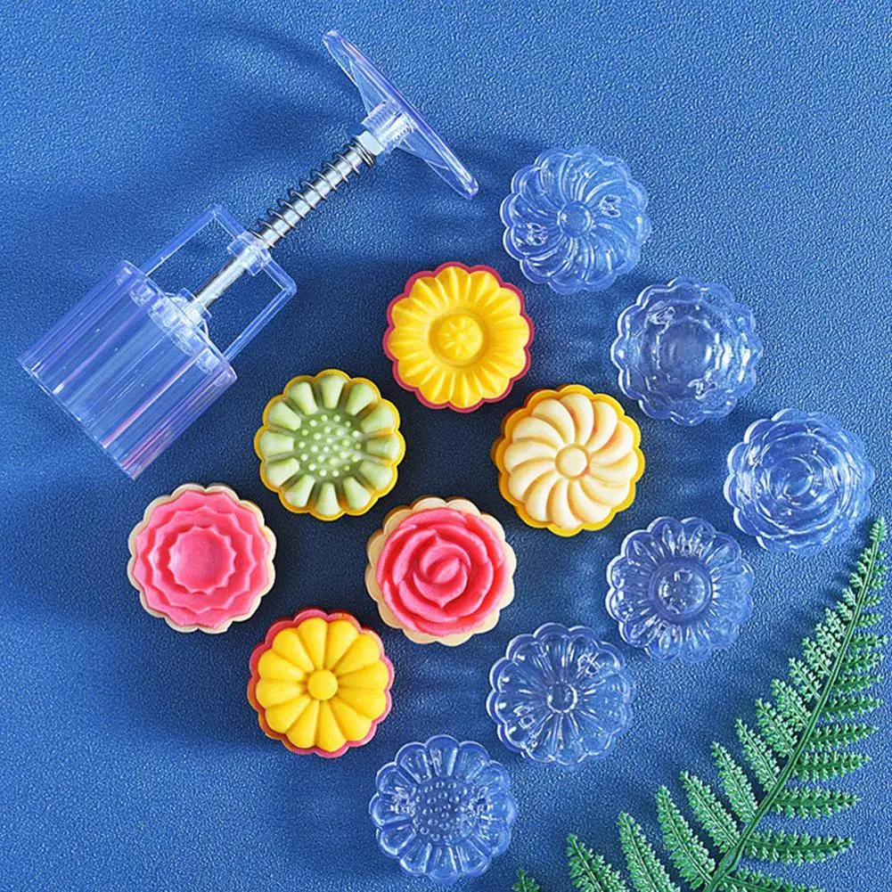 

1 Set Flower Pattern Moon Cake Mold Convenient ABS Easy Operation Pastry Mould DIY Handcrafts Accessories