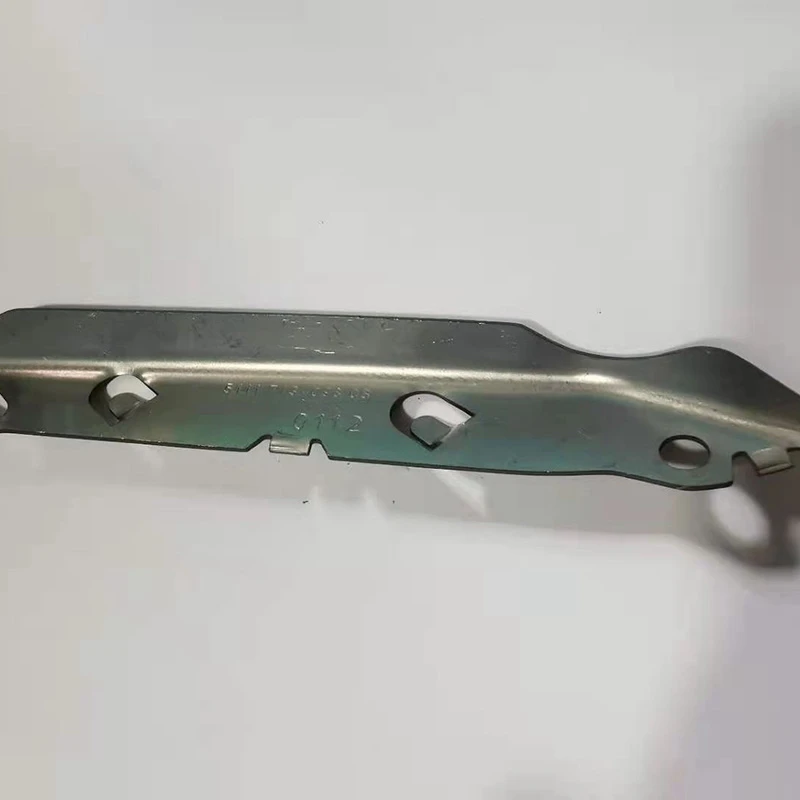 

51117134097 For-BMW 3 Series E90 E90N E91 LCI Insert Bracket Mounting Bumper Front