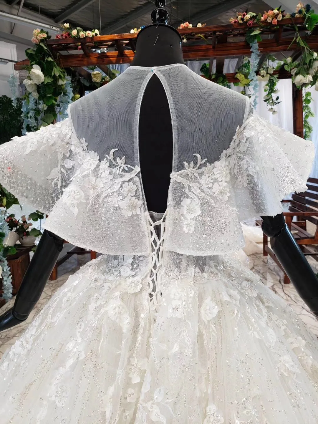 Vestido De Novia 2019 Appliques Tulle Lace Wedding Dresses Lace Up Back Vintage Robe De Mariee Sleeveless Simple Bridal Gowns