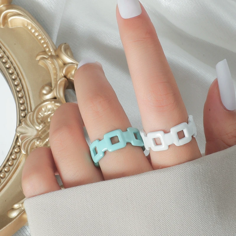 

2021 NEW Trend Vintage Rings 2PCS Hollow Out Checkered Rings For Women Adjustable Rings Wedding Party Statement Jewelry