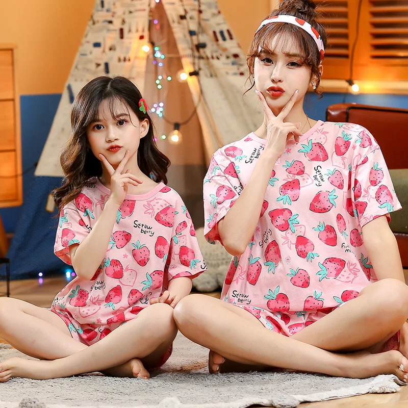 

Детские пижамы, летние хлопковые Семейные пижамные комплекты для девочек с коротким рукавом и мультяшным принтом, одежда для мамы и девочки