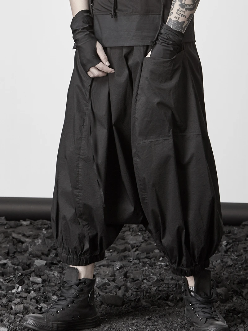 Темные мужские брюки с юбкой японские Свободные шаровары девять точек мужская