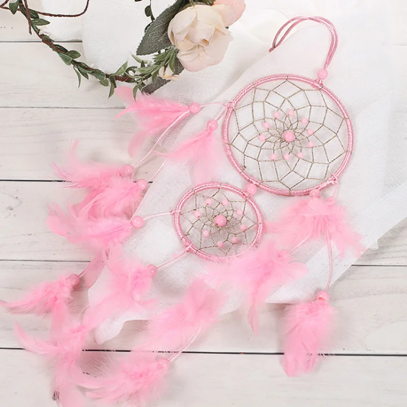 Розовая подвеска в виде двух колец Ловец снов розовая серия автомобильных