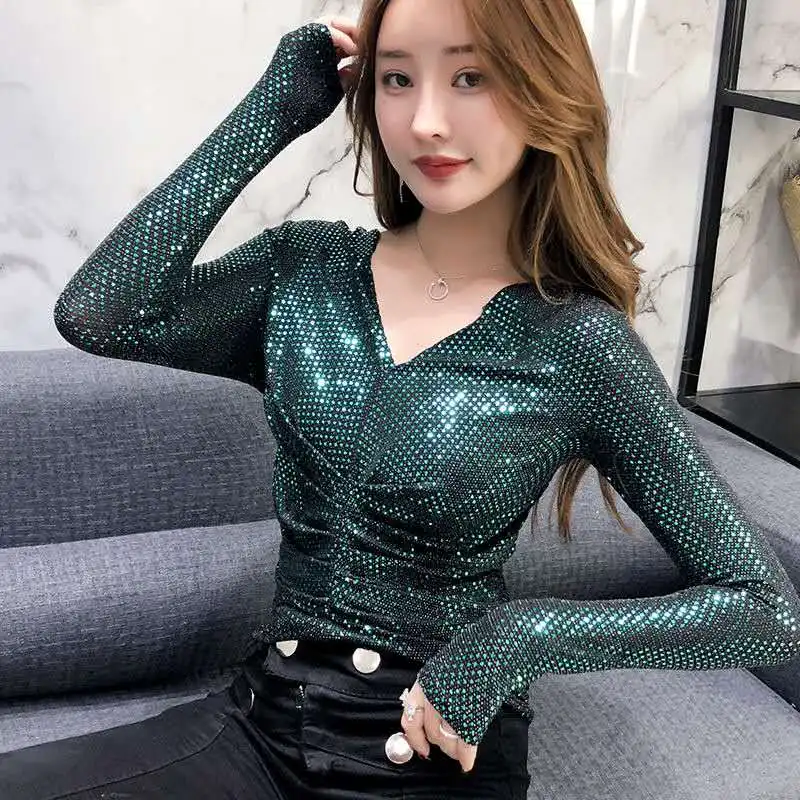 Корейская Осенняя Блестящая футболка с V-образным вырезом и бусинами женская