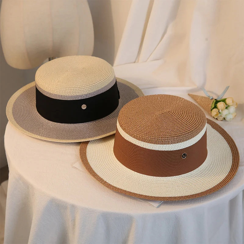 

2021 New Summer Elegant Retro Women Flat Top Straw Hat Trip Caps Leisure Beach Sun Hats M Letter Breathable Flower Beach Cap
