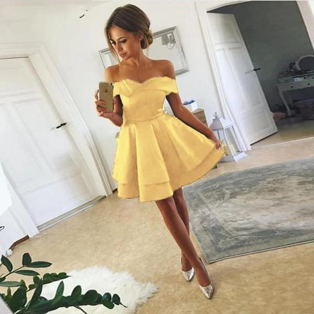 Платье с открытыми плечами ярко-голубое платье полуофициальное атласное