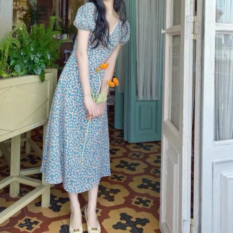 

GOOHOJIO 2021 Summer New Floral V-neck Puff Sleeves Dresses Women Temperament Tender Dress Lady Vacation High Waist Women Dress