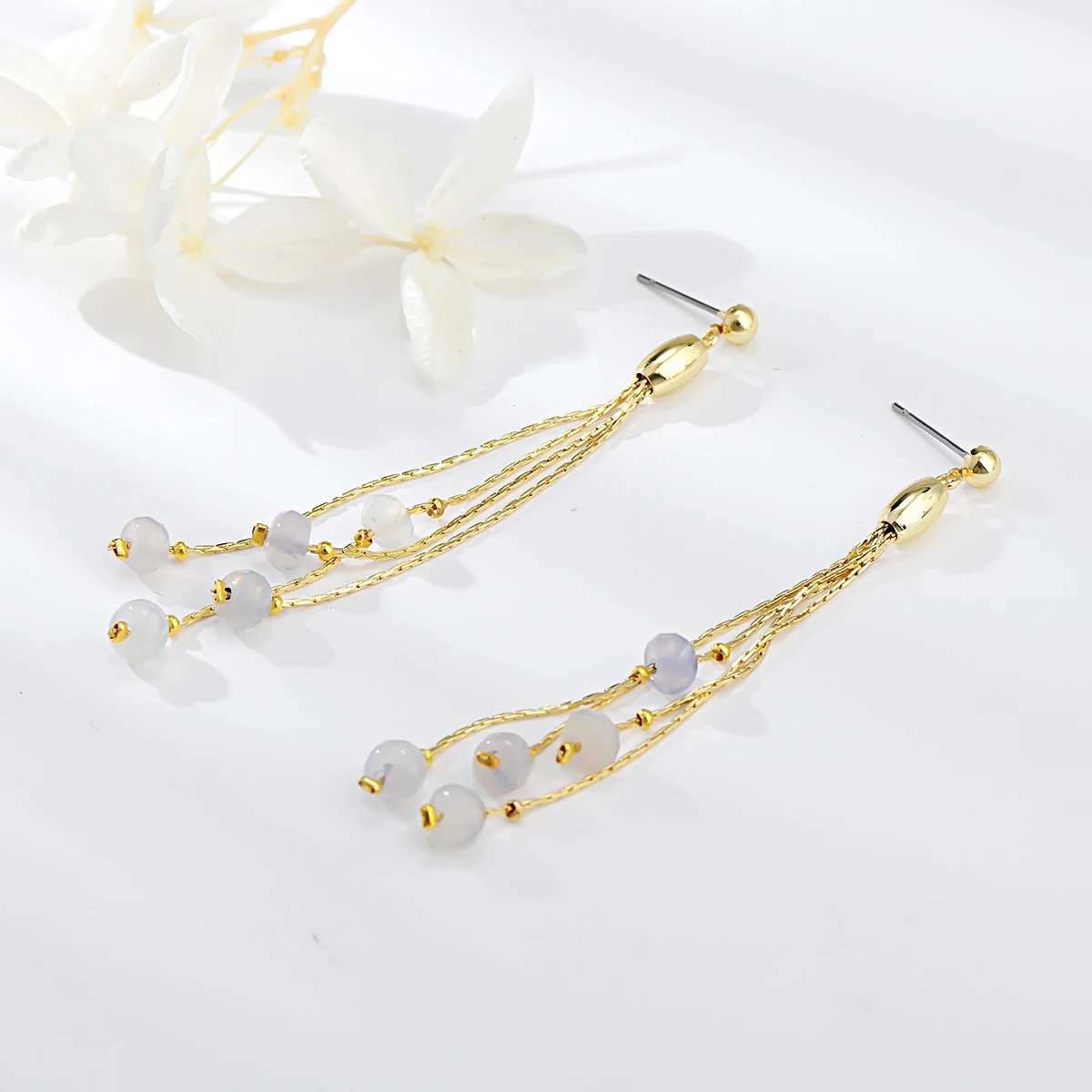 

Женские серьги-подвески с кисточками, золотистого цвета