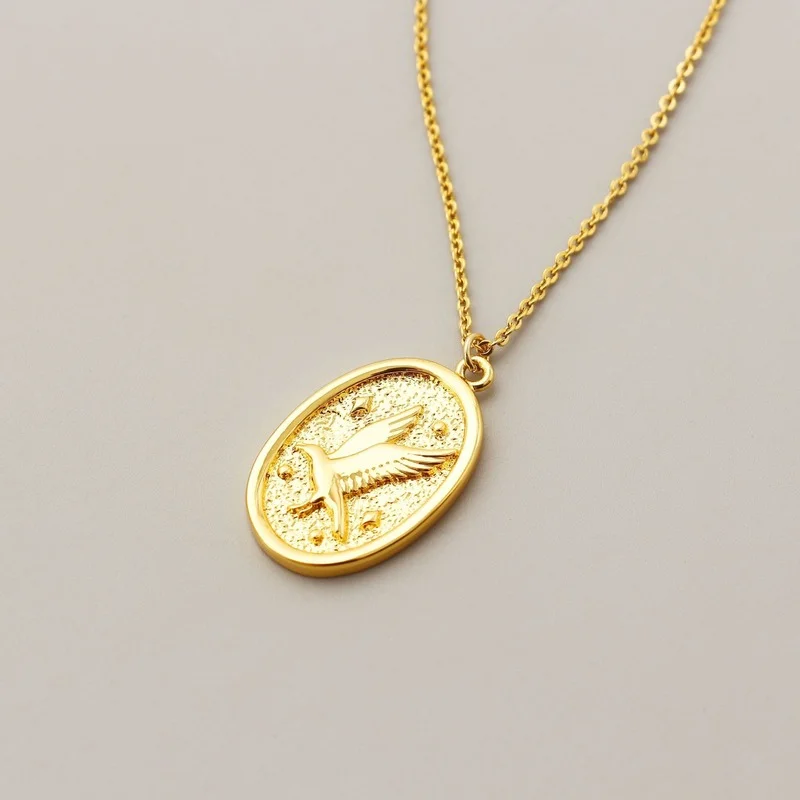 

Женская позолоченная цепочка в стиле ретро, овальное ожерелье с кулоном в виде птицы