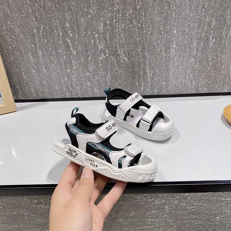 

Children Fashion Summer Sandals Boys Toe Cap Foot Protection Sandals Baby Breathable Soft Leather Shoes