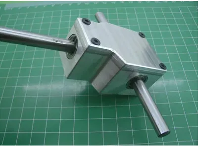 comprar 90 Graus Reverser Espiral Chanfro Caixa De Engrenagens Pequena Relação Redução 1:1 Dupla Saída Eixo 8mm Redutor Montagem Diy Modelo Brinquedo