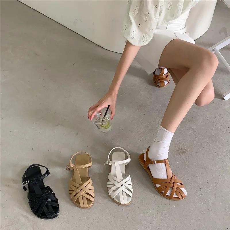 

Girls Sandals Womens Braided Shoes Summer 2021 Flat Sandals Casual Beach Shoes Hollow Out White Ladies Sandals Sepatu Flat