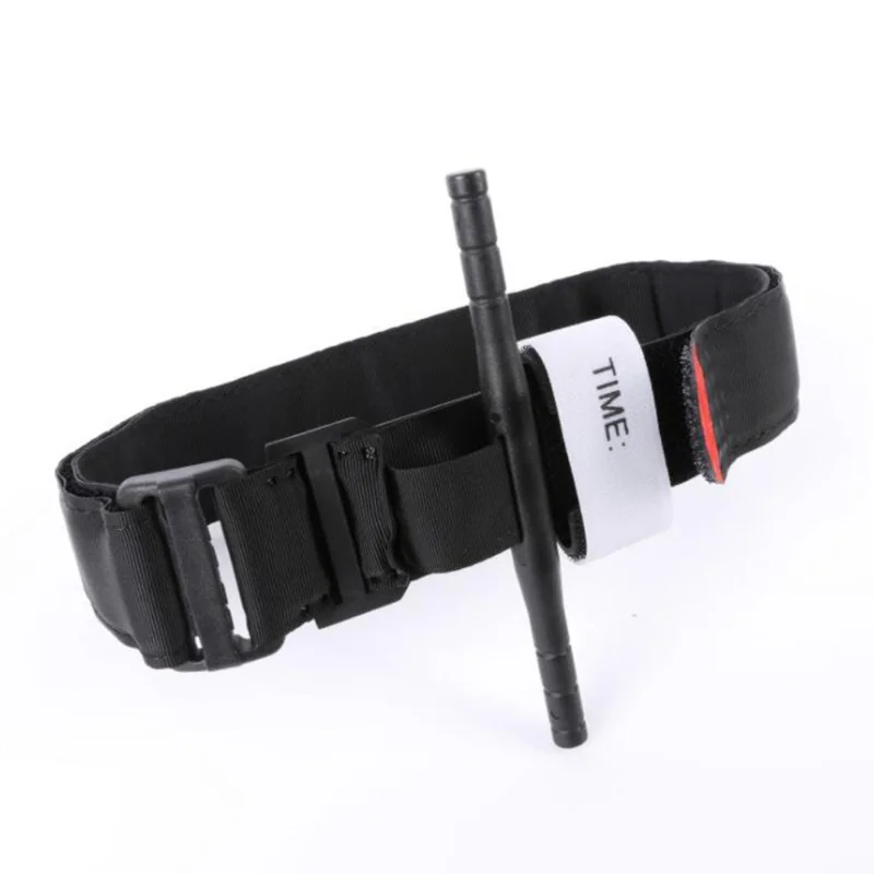 Экстренные предметы для использования на открытом воздухе походов