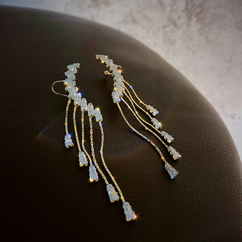 Для акупунктуры ухо клип интегрированный серьги изысканный Циркон кисточкой