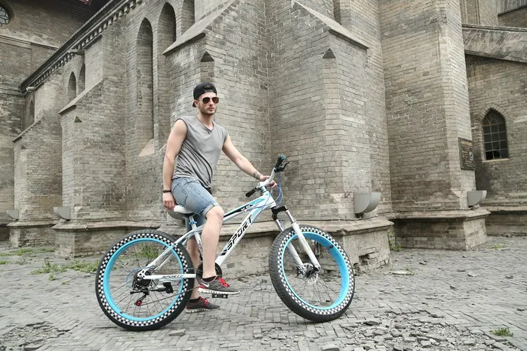 Велосипед горный 26-дюймовый из алюминиевого сплава для езды по бездорожью снегу