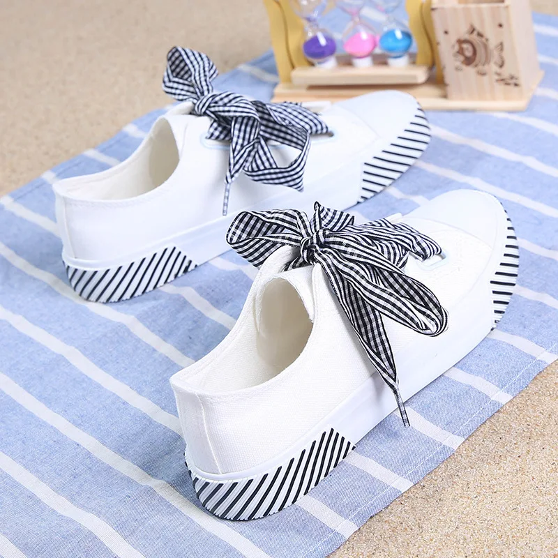 

Women Casual Shoes White Sneakers Women Fashion Spring Summer Canvas Sneakers Women Platform Vulcanize Shoes Zapatillas Mujer