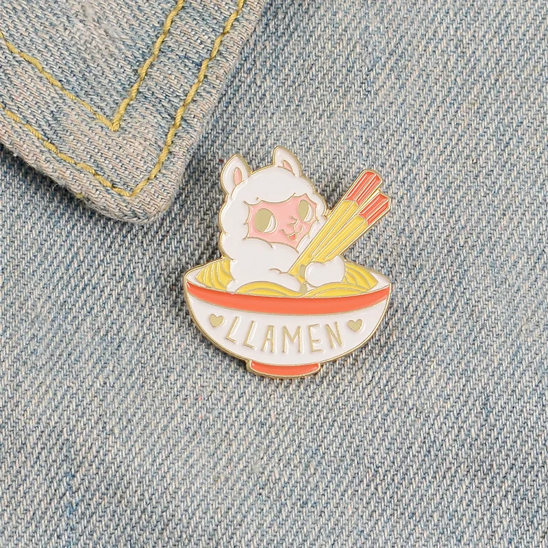 

Creative cartoon lamb eating ramen pin personality DIY clothes luggage accessories collection badge brooch
