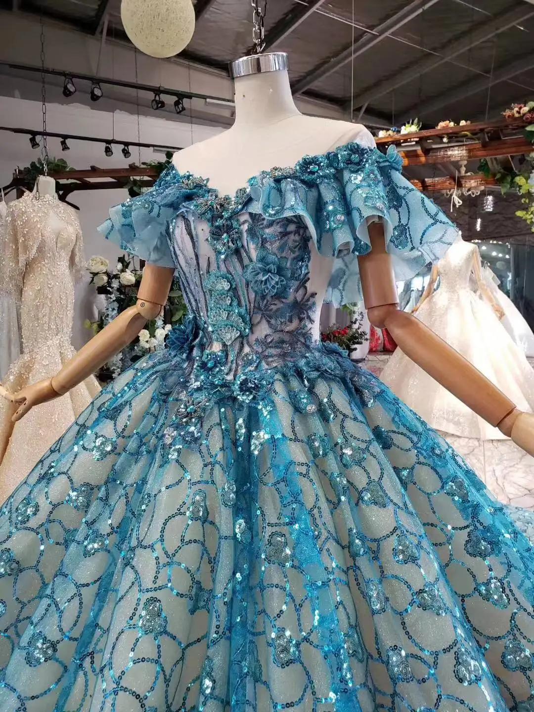 Настоящие 2019 платья для выпускного вечера с открытыми плечами Длинные бальные из