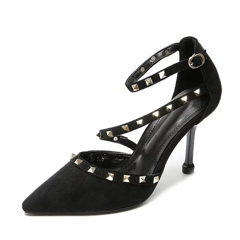 

Сандалии женские на тонком каблуке, босоножки-гладиаторы, заостренный носок, заклепки, высокий каблук, летняя модель