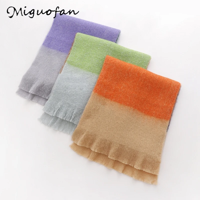 Женские шарфы в полоску длинные теплые зимние для улицы с кисточками женские