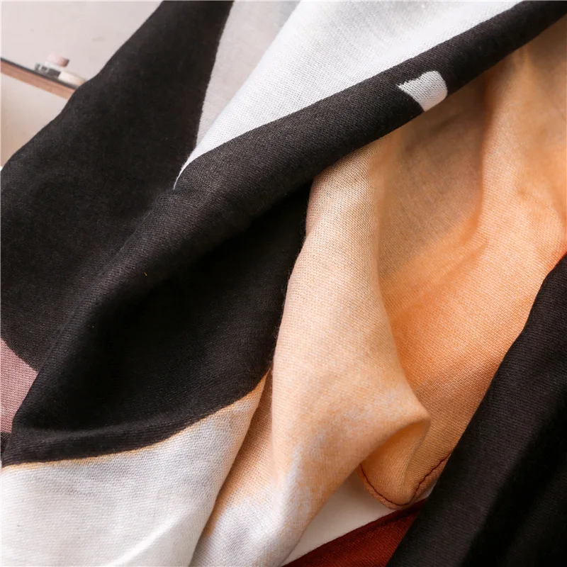 

Luxury brands women Cotton and linen scarf 2020 sunscreen quality colour shawl new spring and autumn Fashion print silk scarves