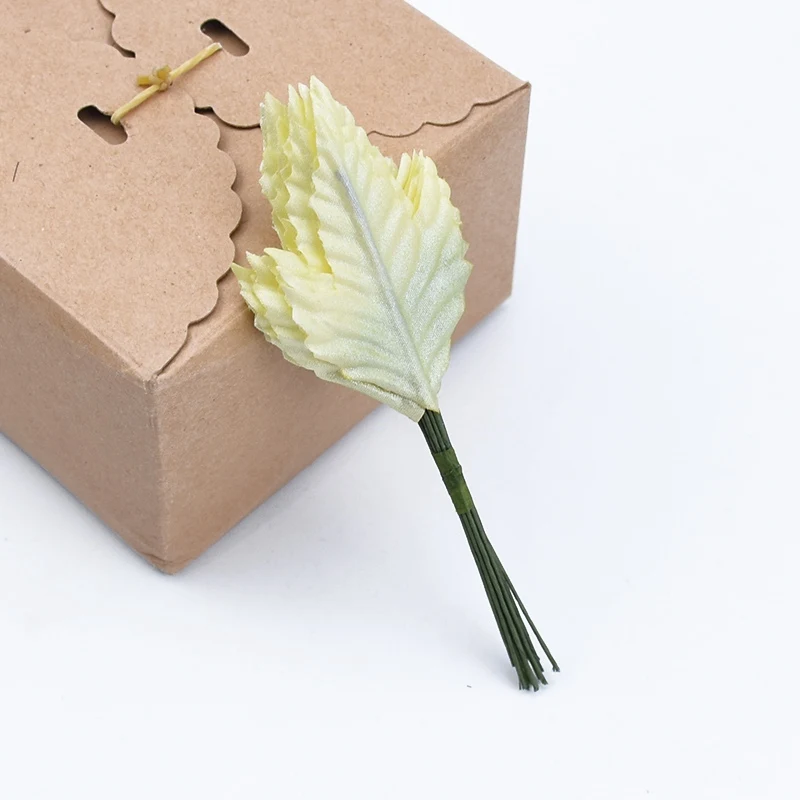 12 шт. рождественские украшения для дома гирлянда Скрапбукинг flowe настенная свадебная брошь коробка для конфет искусственные растения рождественские листья - Цвет: 3