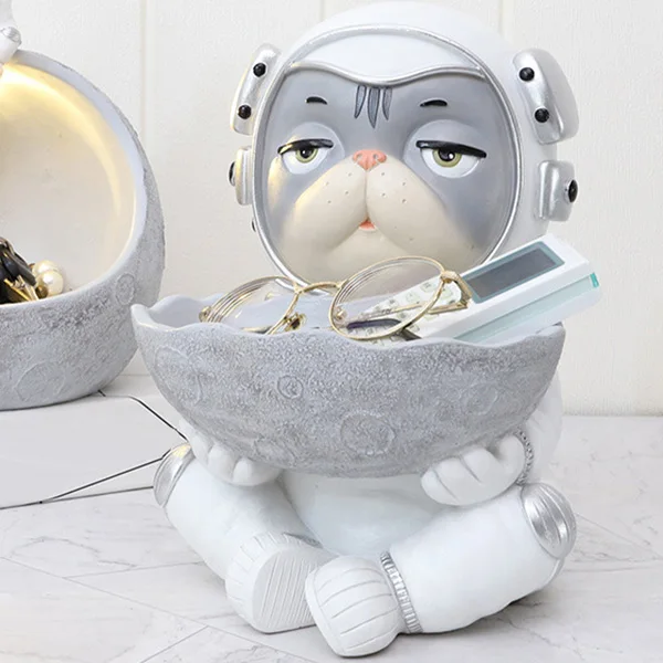 

Resin Porch Key Storage Organizer Snack Cat Astronaut Tray Living Room Decoration Planet Figurines