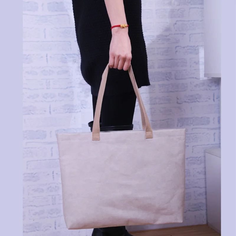 Сумка на плечо в стиле унисекс из крафт-бумаги