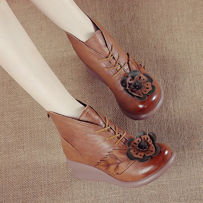 

New Round Toe 100% Genuine Leather Wedge Heel Ankle Boots For Women Winter Warm Shoes Women Platform Boots With Flower
