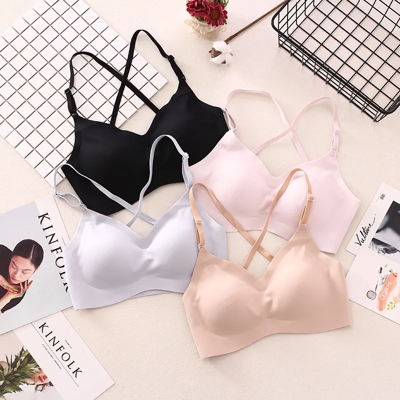 

Кружевной бюстгальтер с V-образным вырезом, с красивой спиной